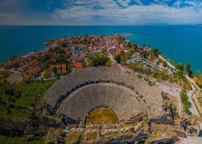 تور آنتالیا نوروز 1405