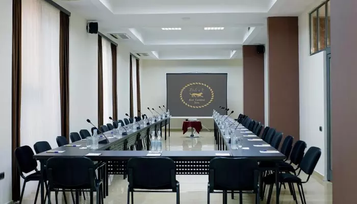 هتل آنی سنترال این ایروان