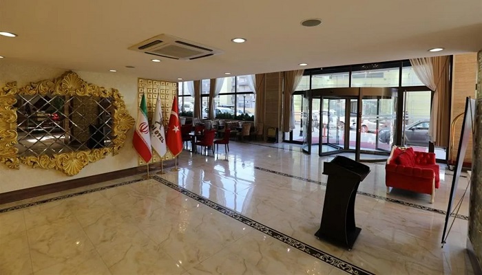 هتل هالدی وان