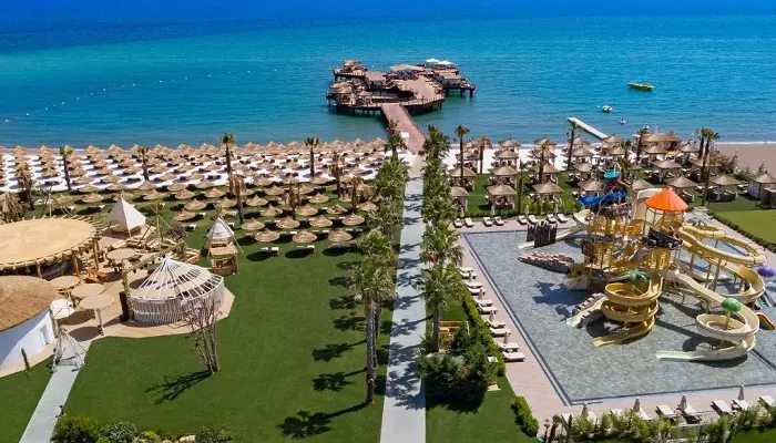 هتل تایتانیک مردان پالاس آنتالیا