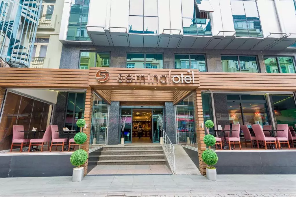 Seminal Hotel